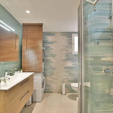 Appartamento Superb Spacious And Tastefully Renovated Saint-Laurent-du-Var